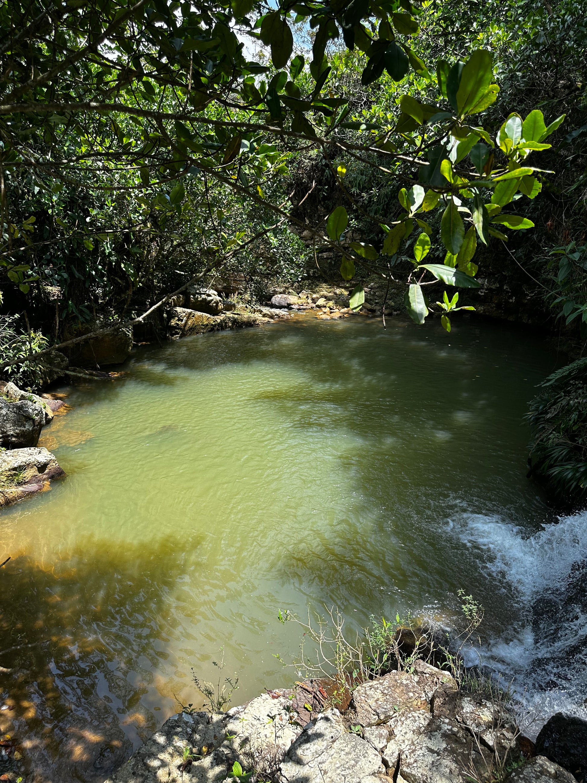 Finca "La Macana" con 5 Pozos y Cascada en Charalá | Inmobiliaria Urbaken