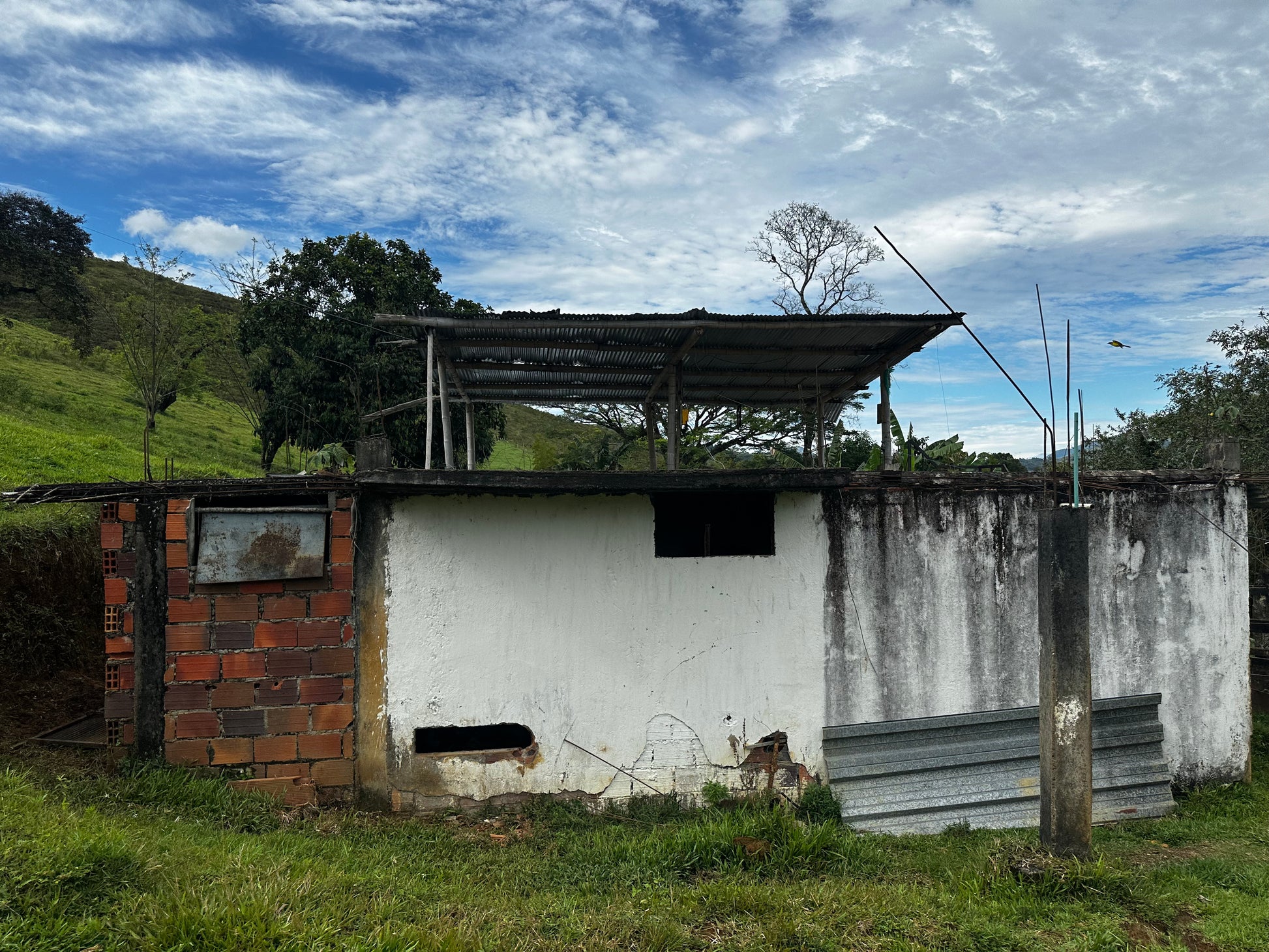 Finca "La Macana" con 5 Pozos y Cascada en Charalá | Inmobiliaria Urbaken