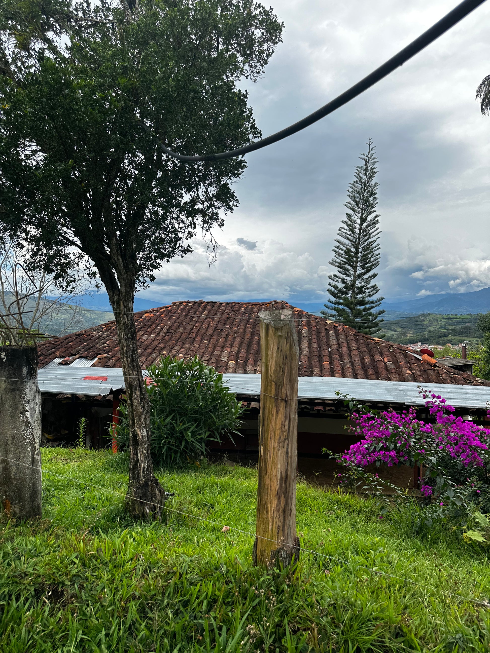 Finca "La Macana" con 5 Pozos y Cascada en Charalá | Inmobiliaria Urbaken